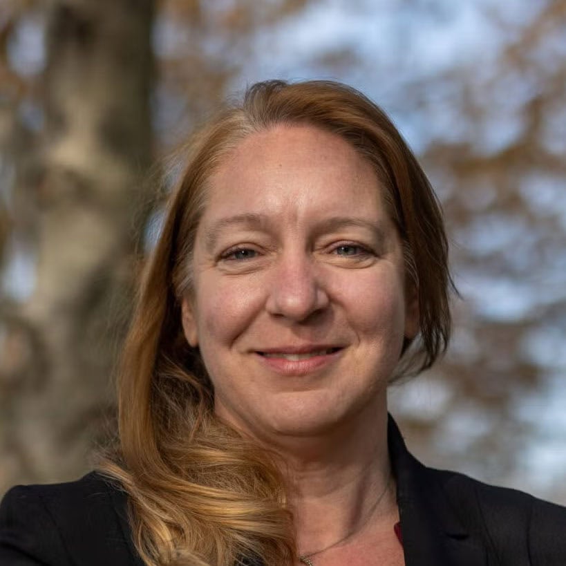 Headshot photo of Lynn Overmann